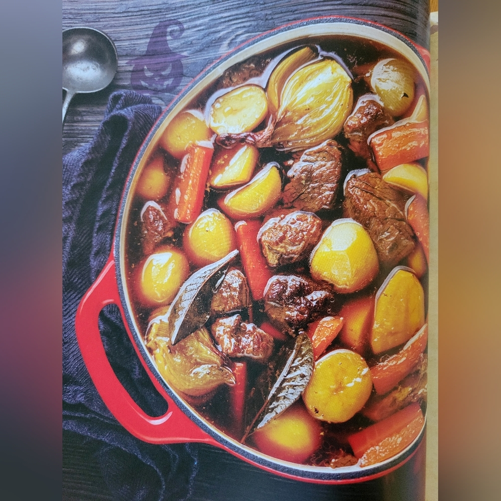 🐈‍⬛Hocus Pocus Cookbook - Picture 5 of 9